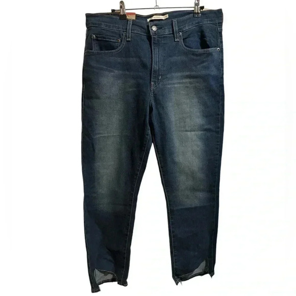Women’s Levi’s 724 High Rise Slim Straight Crop Jeans Size 32 - Picture 1 of 6